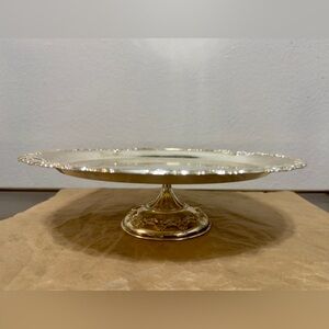 ***sold** 


Godinger 1991 Silver Plated Pedestal Cake Stand Tray  Wedding decor